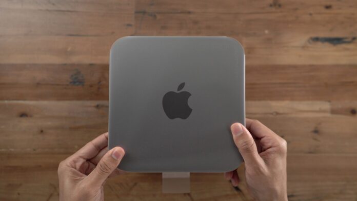 L'Apple Mac mini avec processeur M1 est moins cher, plus rapide et conserve tout ce que nous aimions du Mac mini tout en modifiant à la fois les composants internes et la position d'Apple dans l'industrie plus large.