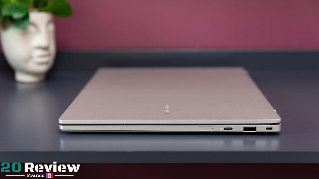 Le Galaxy Book Go a cependant quelques qualités rédemptrices. La durée de vie de la batterie est impressionnante, le clavier n'est pas à moitié 