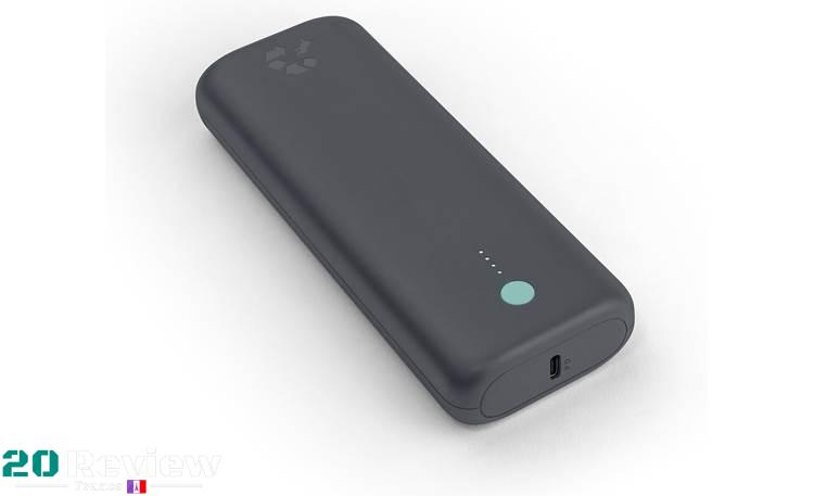Le chargeur portable Nimble CHAMP Pro peut charger votre smartphone ou tout autre périphérique USB.
