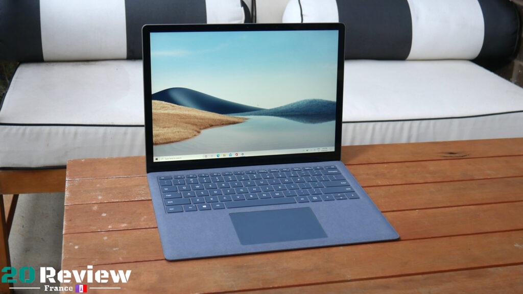 Le Surface Laptop 4 est un autre ordinateur portable Windows 10 haut de gamme de Microsoft. Il se sent bien, se démarque toujours dans la foule.
