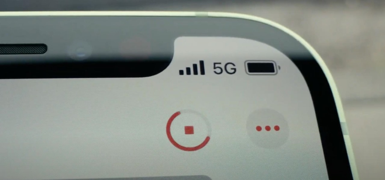 La 5G est désactivée, sauf dans certains cas comme le streaming vidéo et les téléchargements volumineux sur les modèles iPhone 12 et iPhone 13.
