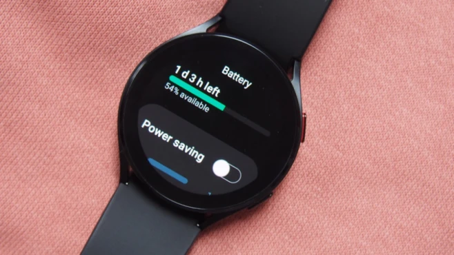 Samsung estime que la Galaxy Watch 4 peut durer 40 heures avec une utilisation régulière.
