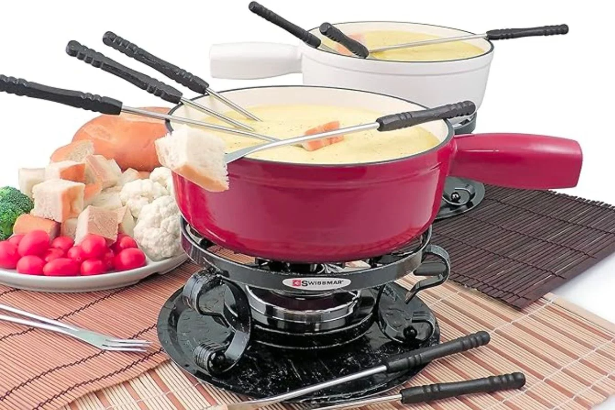 les meilleurs caquelons à fondue, nous avons testé 18 modèles au fromage et au chocolat.