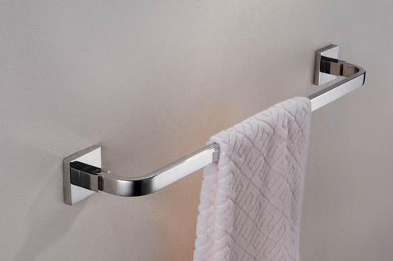 les meilleurs porte-serviettes pour garder votre linge de bain bien rangé, accessible et sec.