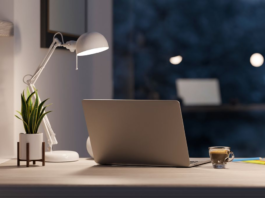 Les meilleures lampes de bureau sont réglables, ont fière allure et peuvent aider à créer une ambiance de travail, où que vous soyez.