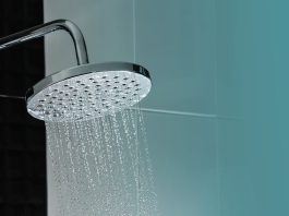J'ai testé 19 modèles et consulté deux experts pour établir cette liste des meilleures pommes de douche, y compris les options portatives, fixes et à effet pluie
