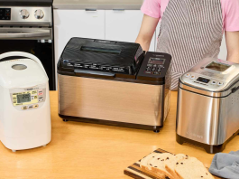 Nous avons testé 21 machines à pain pour trouver les meilleures machines à pain de comptoir sur le marché, y compris les modèles de Zojirushi, Cuisinart et Breville